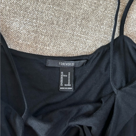 Forever 21 key hole bodysuit black - Picture 3 of 5